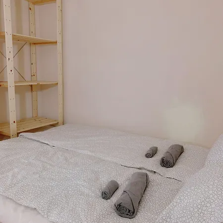 Πανσιόν Three Cats