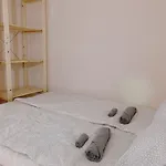 ゲストハウス Three Cats