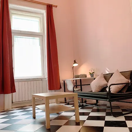 Гостевой дом Three Cats 3*
