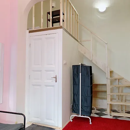 Three Cats בודפשט